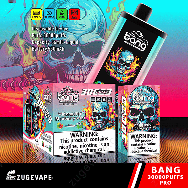 Dispositivo de vapeo desechable Bang 30000 Pro con sabor a sandía, arándano y menta. Características: 30 000 bocanadas, 36 ml de e-líquido, batería de 550 mAh y carga tipo C. El paquete incluye un diseño de calavera y una advertencia sobre adicción.