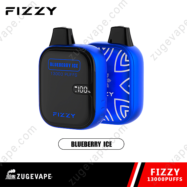 Un dispositivo per svapare monouso blu e nero etichettato &quot;Fizzy&quot; con aroma &quot;Blueberry Ice&quot;, che mostra &quot;13000 boccate&quot; e un indicatore della percentuale di batteria.