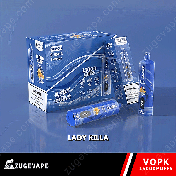 Eine blaue Verpackung für ein Vape-Gerät mit der Aufschrift „Vopk 15000 Puffs Lady Killa“ im Shisha-Design und einer Warnung vor Nikotinsucht.