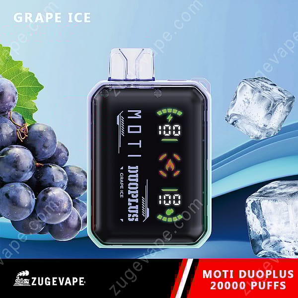 En svart elektronisk vape-enhet märkt &Quot;Moti Duo Plus Grape Ice&Quot; Med En Digital Display, Omgiven Av Vindruvor Och Iskuber På En Blå Bakgrund.